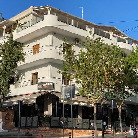 Hotel Metali Sarandë エクステリア 写真